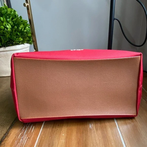 Coach NWT Sawyer Canvas Large Tote Bag Classic Red Turnlock - Picture 11 of 17